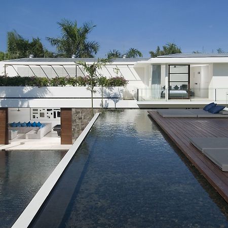 Villa Aqua เซมินยัค ภายนอก รูปภาพ